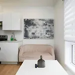Outstanding 1Br Village Downtown Mtl Zh5